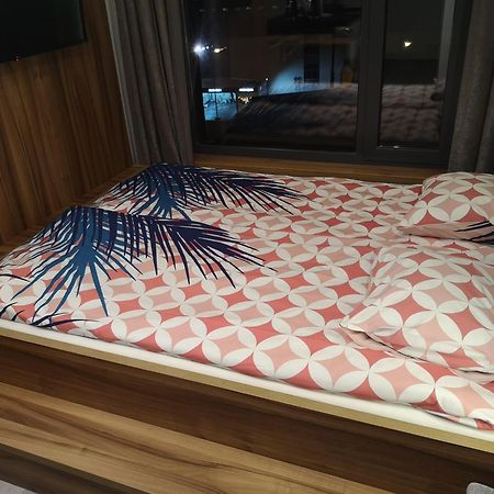 Magnolia Loft Apartments Вроцлав Екстериор снимка